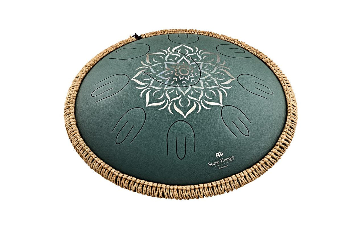 Steel tongue drum d'octave Meinl vert avec mandala gravé, 9 notes, Fa majeur (F major), 432 Hz